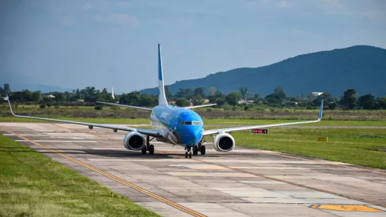 Salta consolida su conectividad aérea con la reanudación de los vuelos directos a Rosario