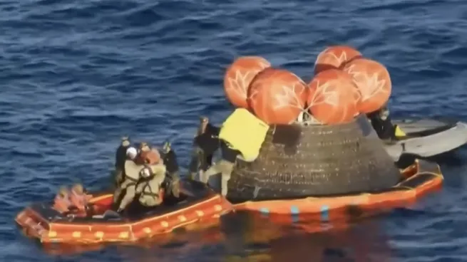 La misión Artemis 2 regresó con éxito a la Tierra tras su viaje a la Luna y amerizó en el Pacífico