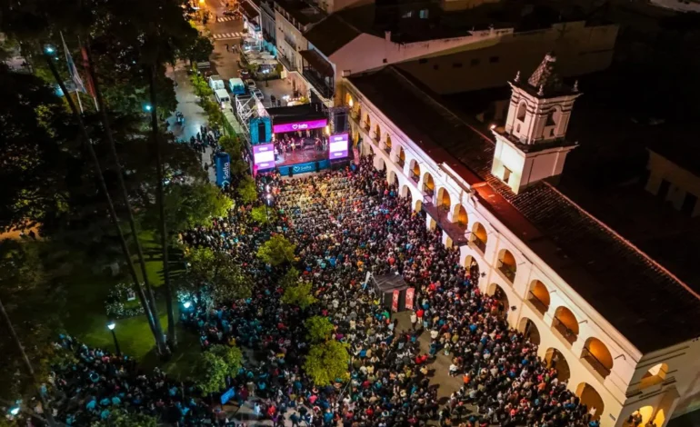 La Misa Criolla emocionó a salteños y turistas en un Domingo de Pascuas único
