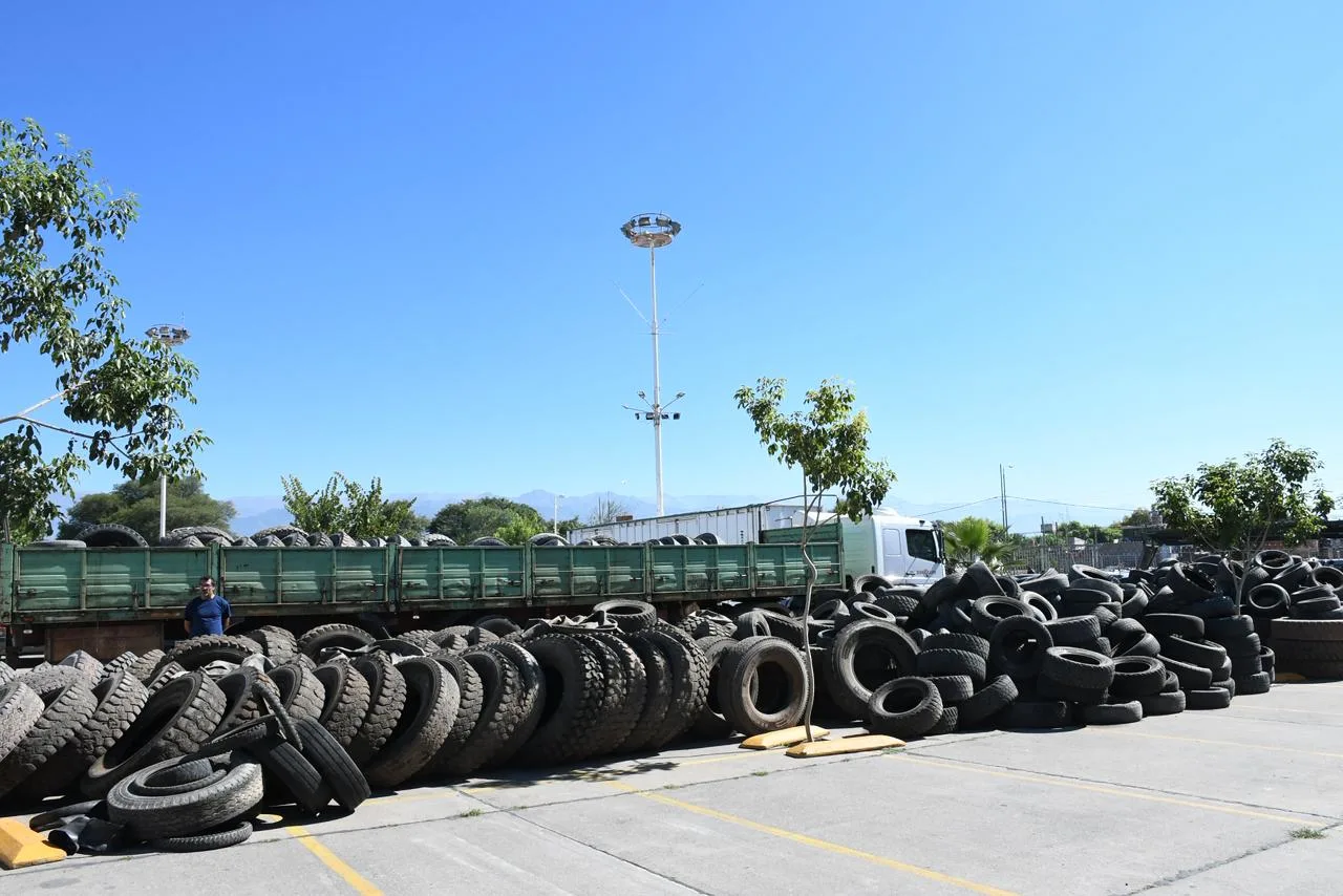 El Neumatón cerca de alcanzar las 1.900 toneladas de cubiertas fuera de uso