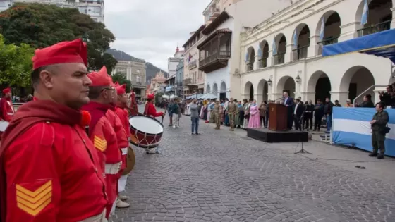 Salta conmemora el 216° Aniversario de la Revolución de Mayo con actos oficiales en la Catedral y el Cabildo Histórico