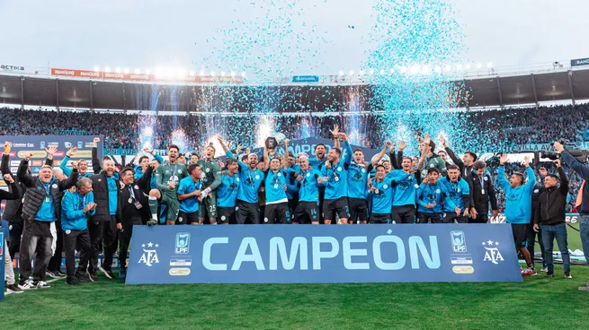  Belgrano se lo dio vuelta agónicamente a River y se coronó campeón del Torneo Apertura
