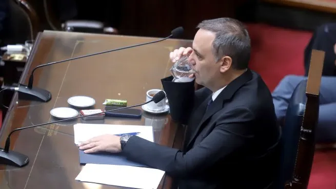 Diputados: la oposición postergó la sesión para interpelar a Manuel Adorni y sumó nuevos proyectos