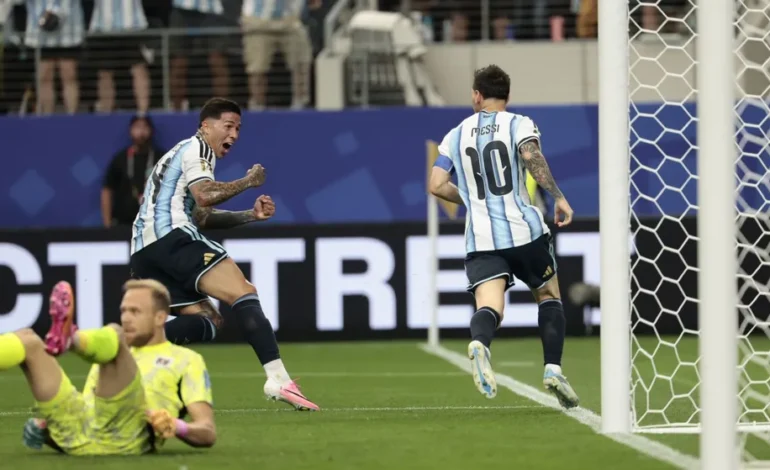 Argentina aseguró el primer puesto de su zona y ya piensa en los posibles rivales de 16vos