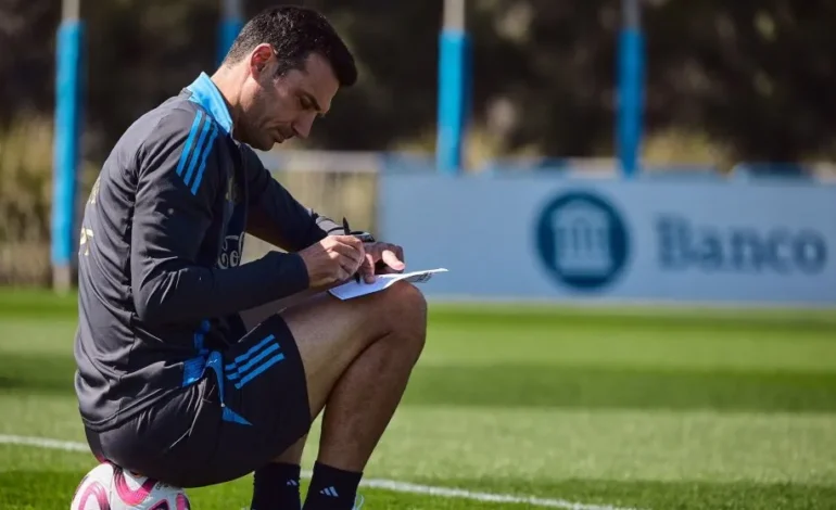 Scaloni analiza dos cambios y comienza a perfilar los titulares para enfrentar a Austria