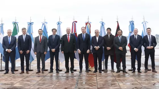 Sáenz y sus pares del Norte Grande reclamaron a Santilli por las asimetrías energéticas y falta de gas y abordaron el impacto de El Niño