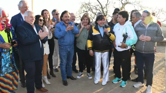 Salta homenajeó a Ricky Maravilla por su aporte a la cultura y música popular