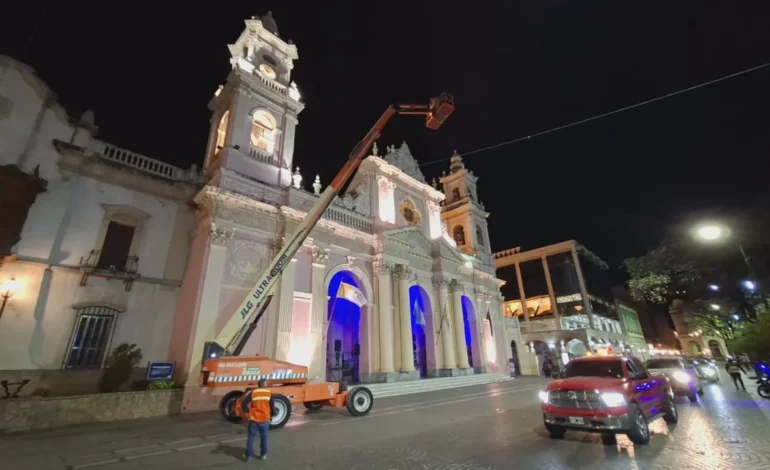 Comenzó la renovación del sistema de iluminación de la Catedral Basílica