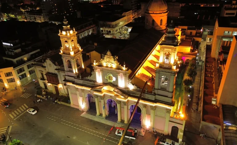 Con tecnología de punta, la Catedral Basílica empieza a lucir nueva iluminación
