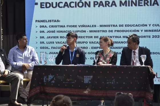 Salta impulsa las prácticas en empresas mineras para la inserción laboral de los estudiantes