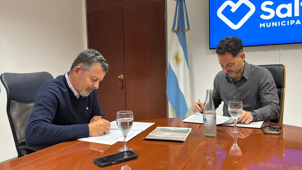 El municipio suma beneficios para estudiantes y trabajadores de programas municipales